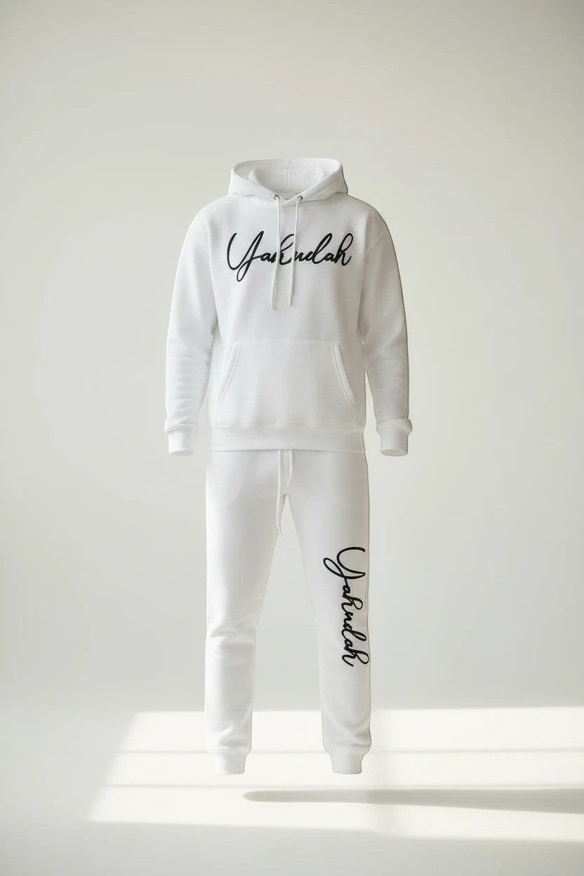 YAHUDAH COLLECTION white cotton blend loungewear set with script logo on hoodie and joggers.